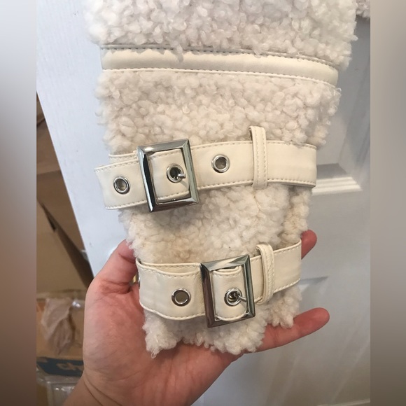 NWT Guess jacket - Picture 5 of 6